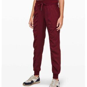 Ladies Lululemon dance studio midrise jogger size 6